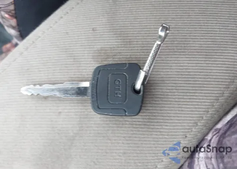 2004 Mazda Mazda6 S z USA, uszkodzony, nr VIN 1YVFP82D645N59706